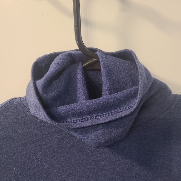 Kit and Ace burrow turtleneck in BLUE - Picture 8 of 13